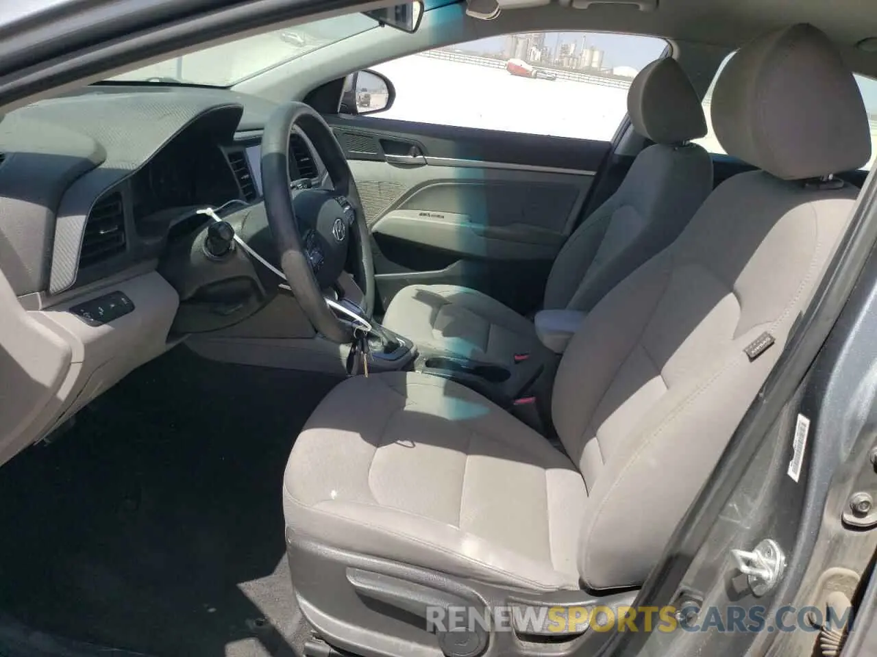 7 Photograph of a damaged car KMHD84LF6KU768851 HYUNDAI ELANTRA 2019