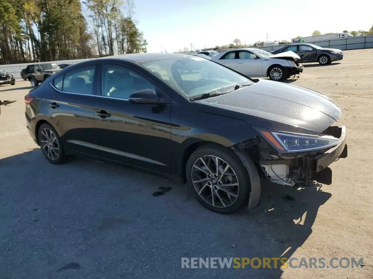 4 Photograph of a damaged car KMHD84LF6KU784077 HYUNDAI ELANTRA 2019