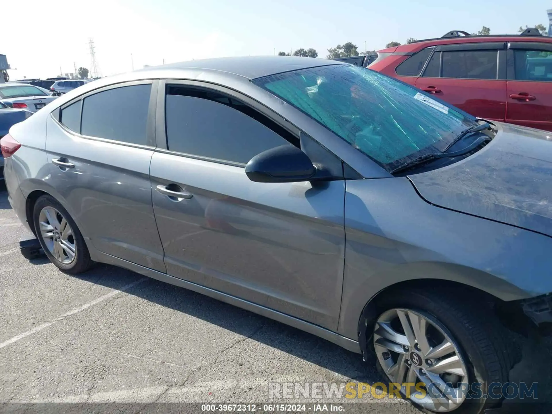 13 Photograph of a damaged car KMHD84LF6KU814856 HYUNDAI ELANTRA 2019