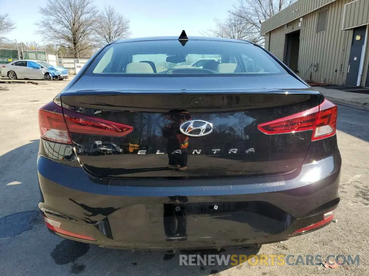 6 Photograph of a damaged car KMHD84LF6KU877763 HYUNDAI ELANTRA 2019