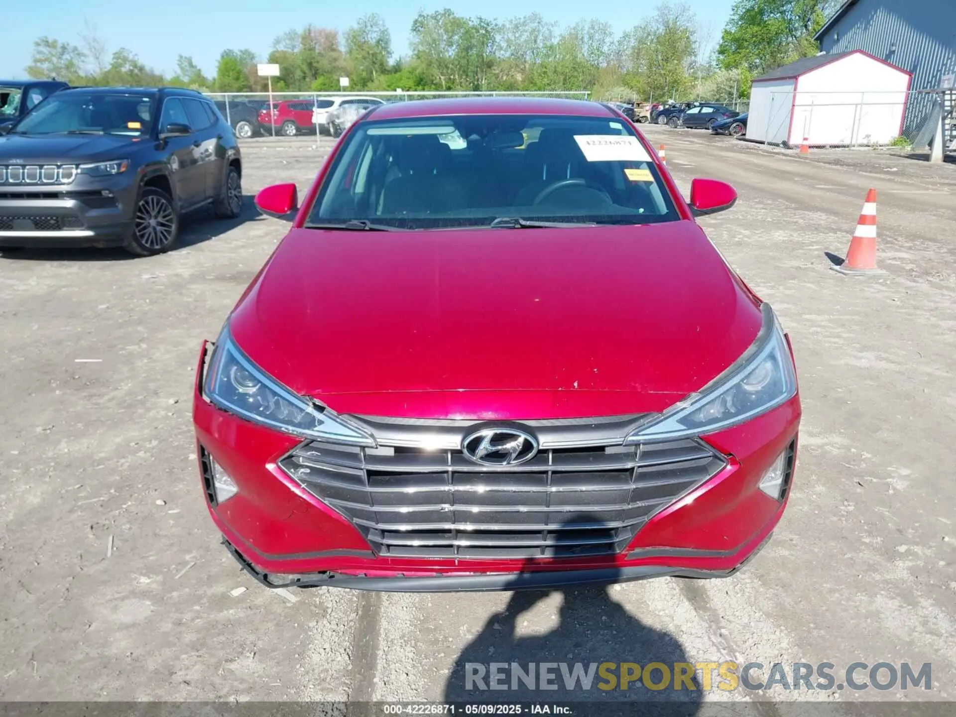 12 Photograph of a damaged car KMHD84LF7KU744526 HYUNDAI ELANTRA 2019