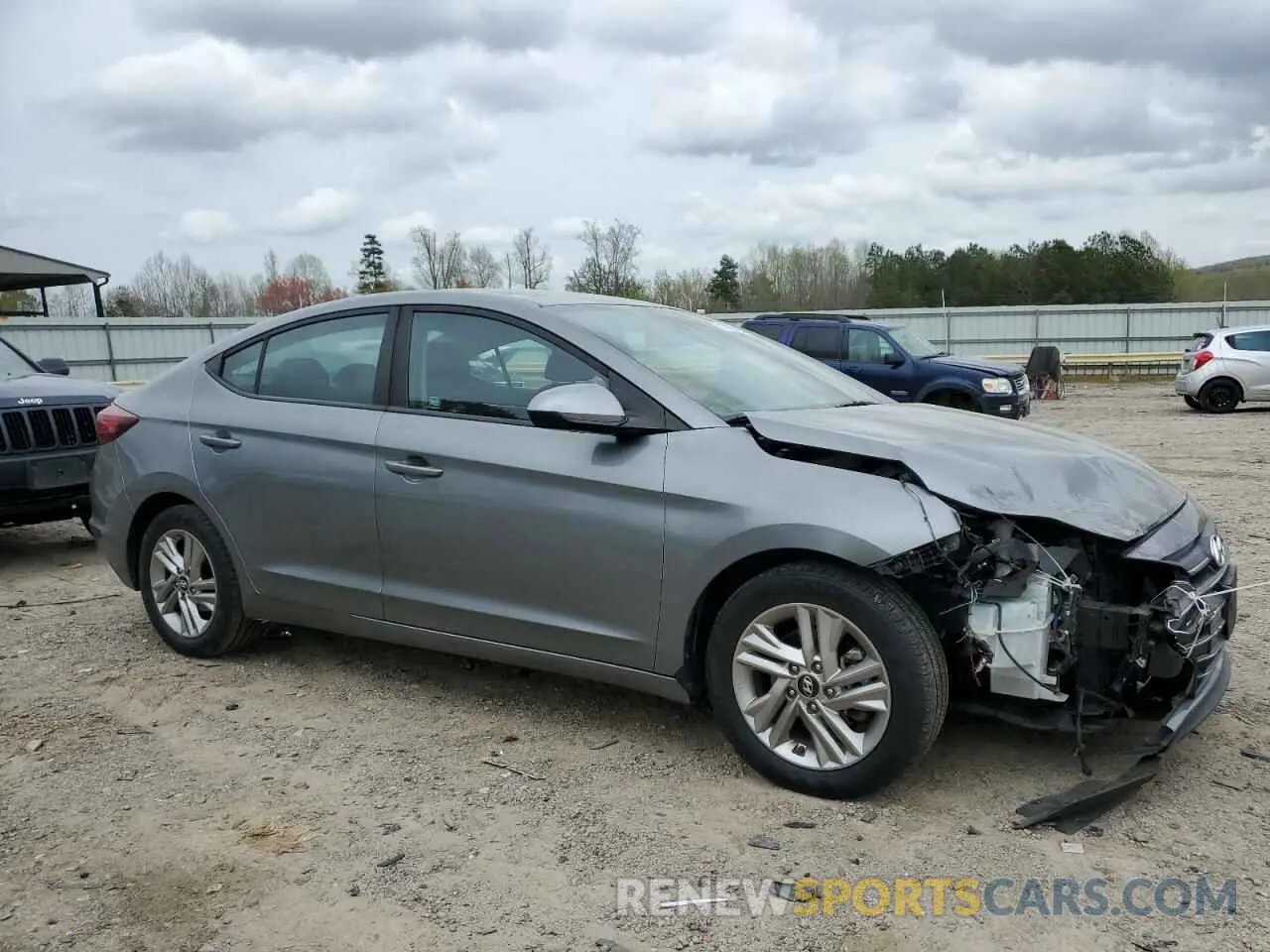 4 Photograph of a damaged car KMHD84LF7KU779759 HYUNDAI ELANTRA 2019