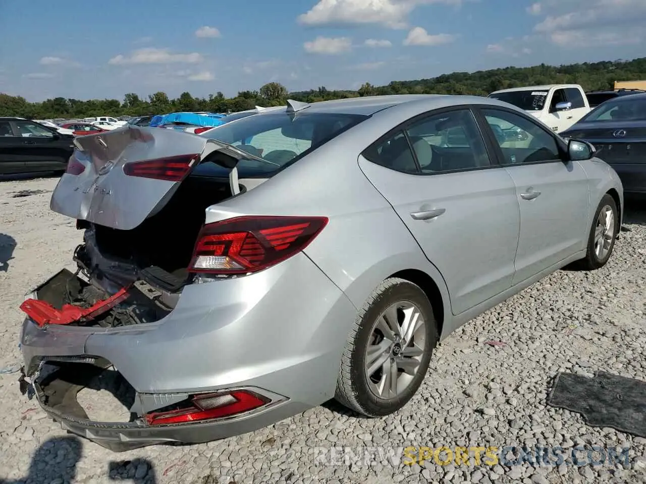 3 Photograph of a damaged car KMHD84LF8KU746320 HYUNDAI ELANTRA 2019