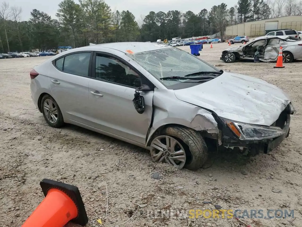 4 Photograph of a damaged car KMHD84LF8KU768916 HYUNDAI ELANTRA 2019