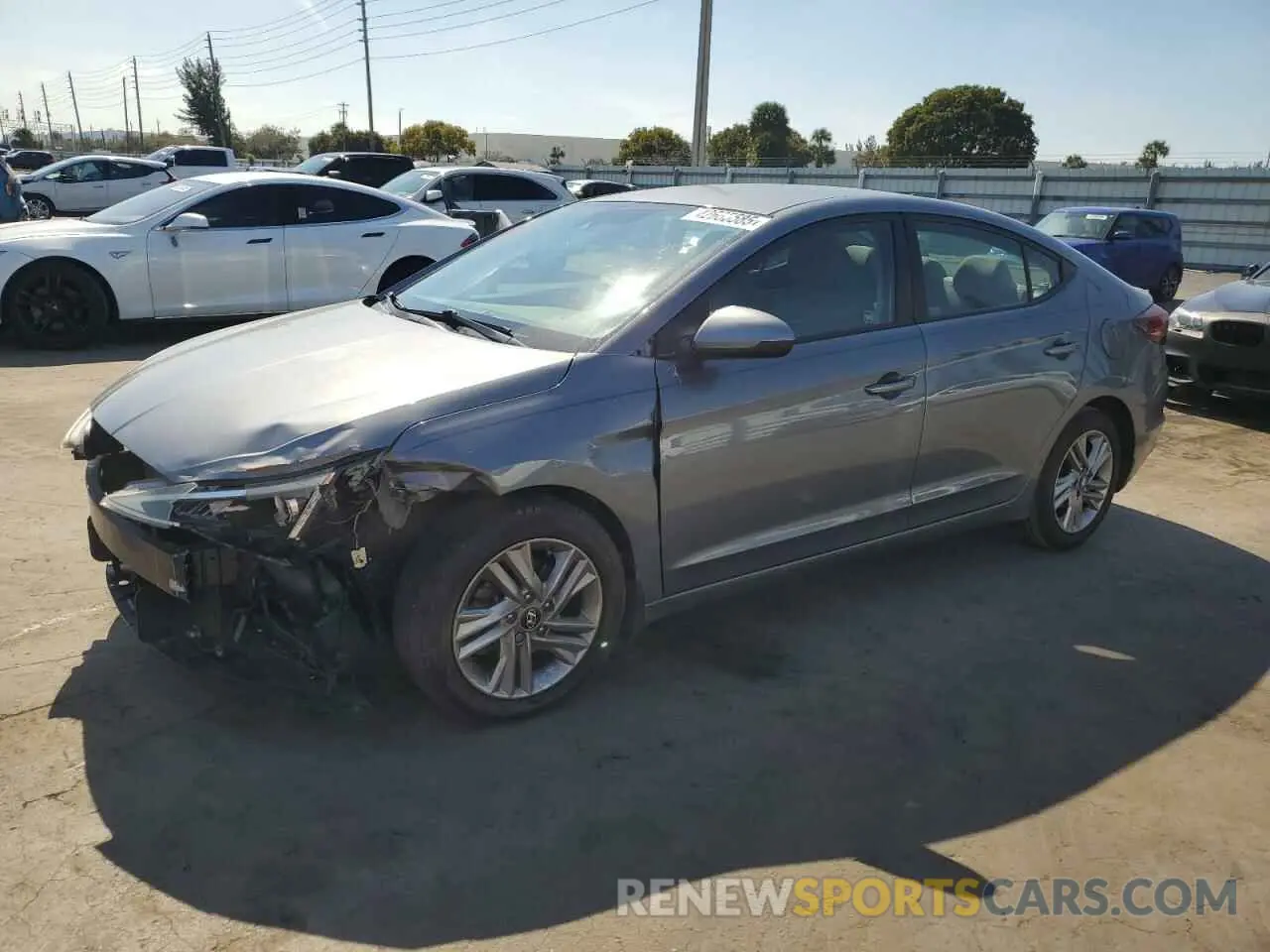 1 Photograph of a damaged car KMHD84LF8KU823736 HYUNDAI ELANTRA 2019