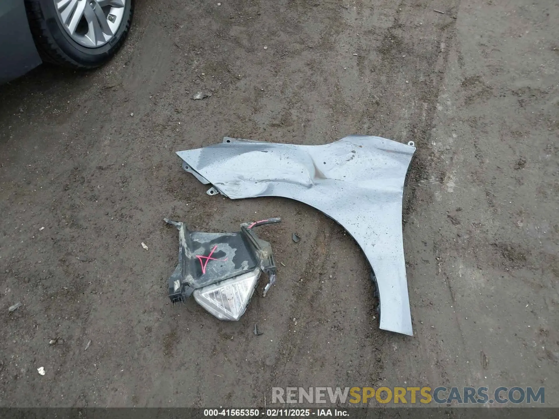 12 Photograph of a damaged car KMHD84LF8KU833554 HYUNDAI ELANTRA 2019