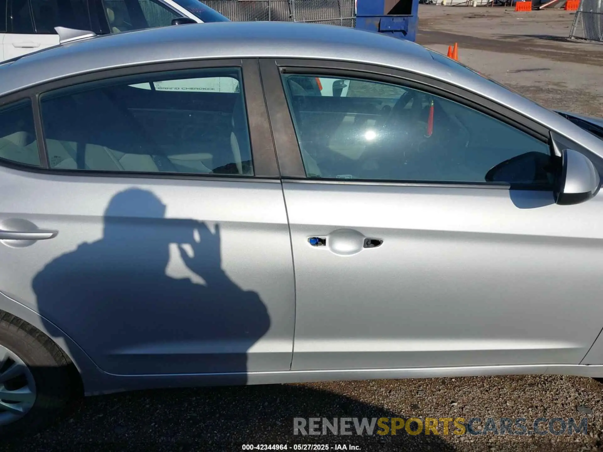 13 Photograph of a damaged car KMHD84LFXKU746190 HYUNDAI ELANTRA 2019