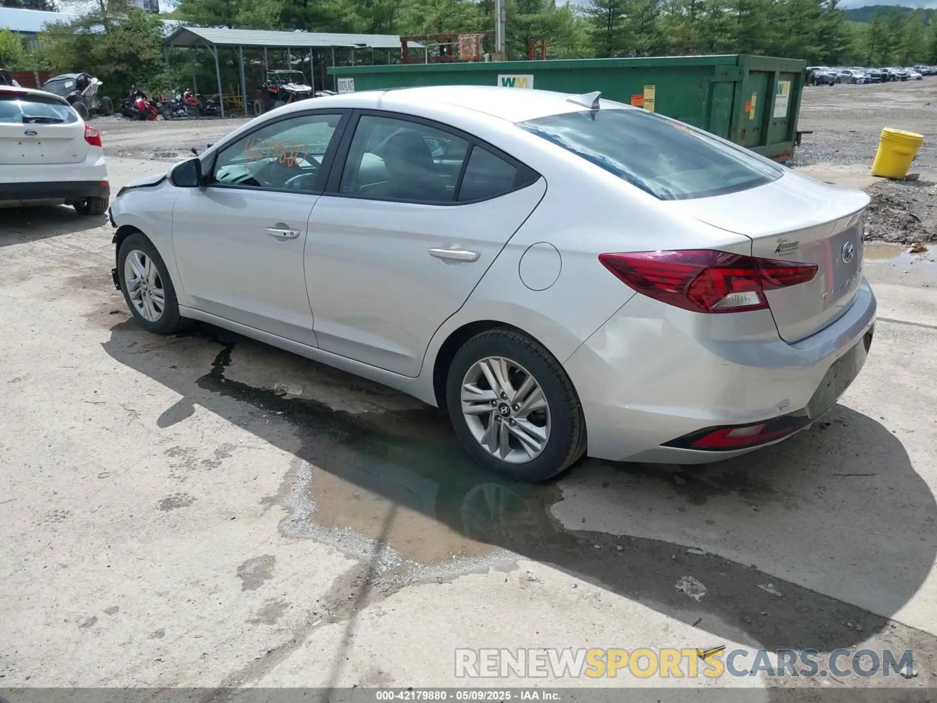 3 Photograph of a damaged car KMHD84LFXKU762860 HYUNDAI ELANTRA 2019