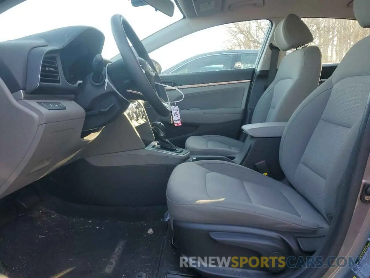 7 Photograph of a damaged car KMHD84LFXKU878138 HYUNDAI ELANTRA 2019