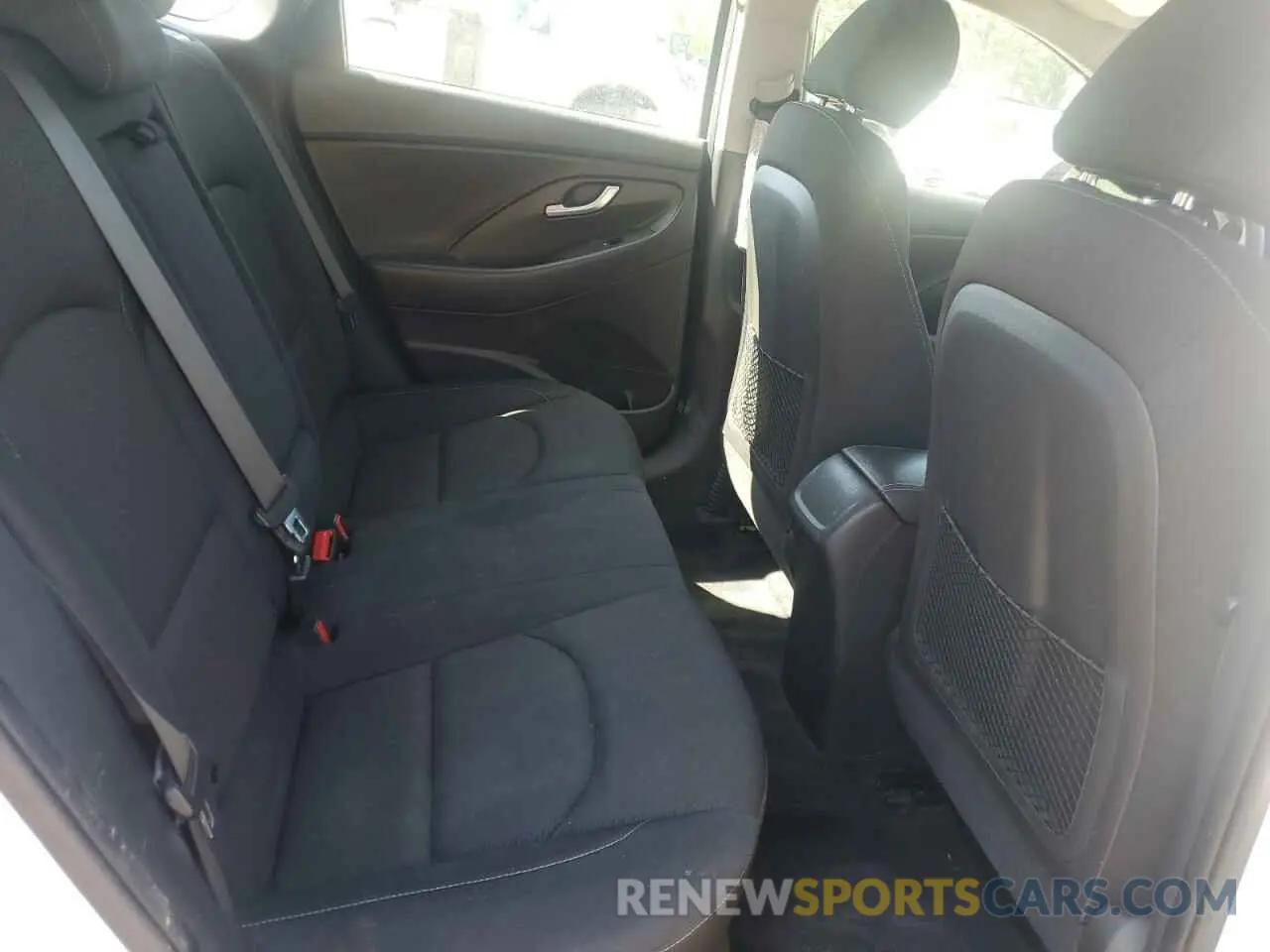 12 Photograph of a damaged car KMHH35LE0KU089851 HYUNDAI ELANTRA 2019