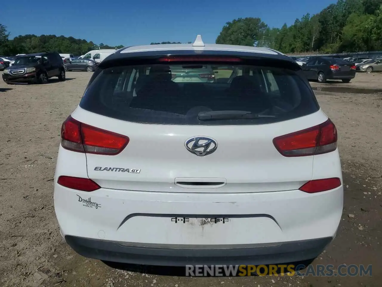 8 Photograph of a damaged car KMHH35LE0KU089851 HYUNDAI ELANTRA 2019