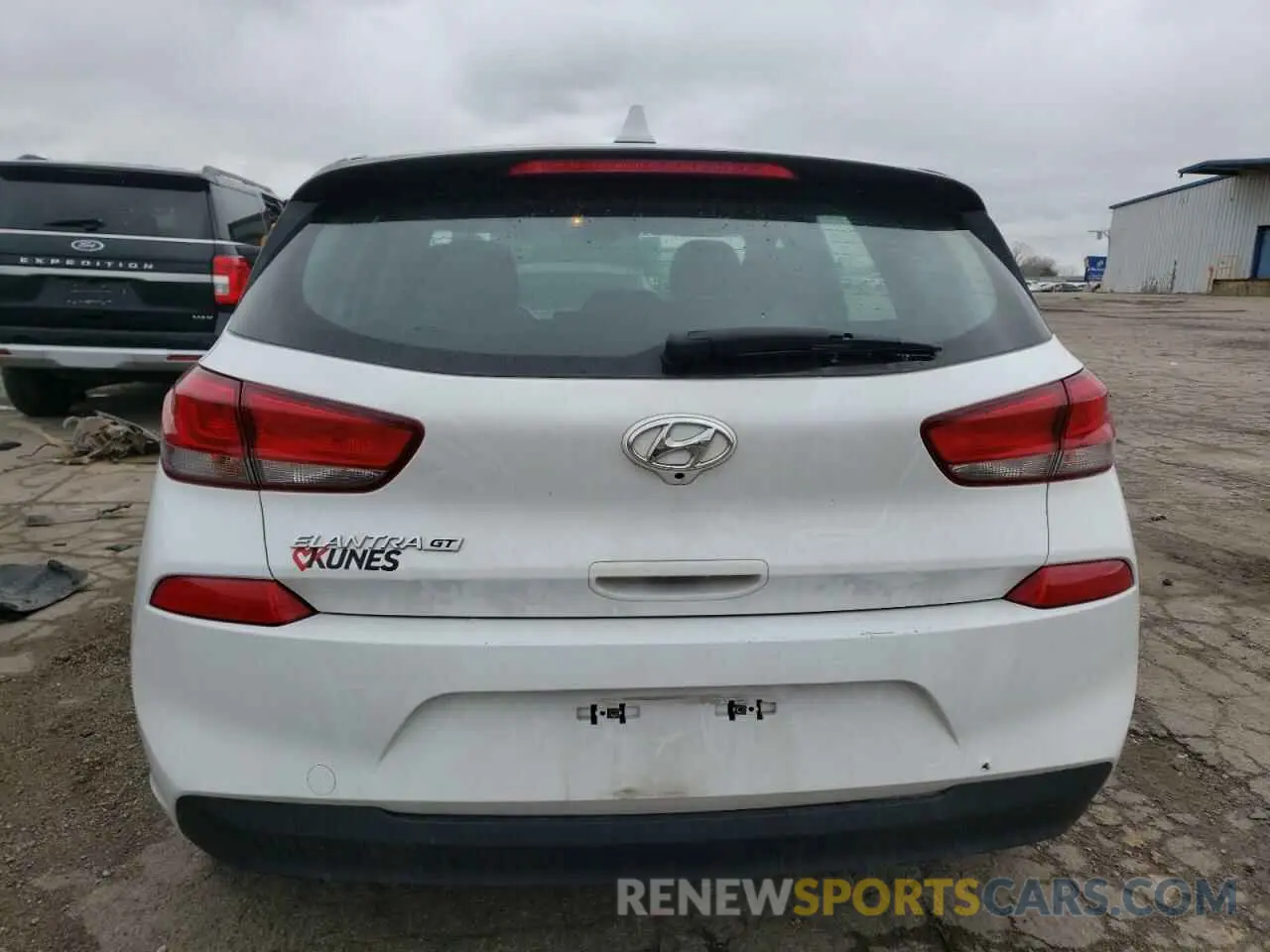 6 Photograph of a damaged car KMHH35LE1KU088983 HYUNDAI ELANTRA 2019