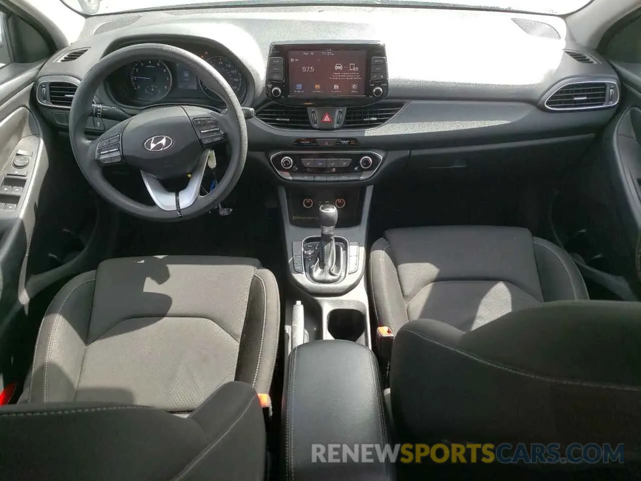 8 Photograph of a damaged car KMHH35LE1KU088983 HYUNDAI ELANTRA 2019