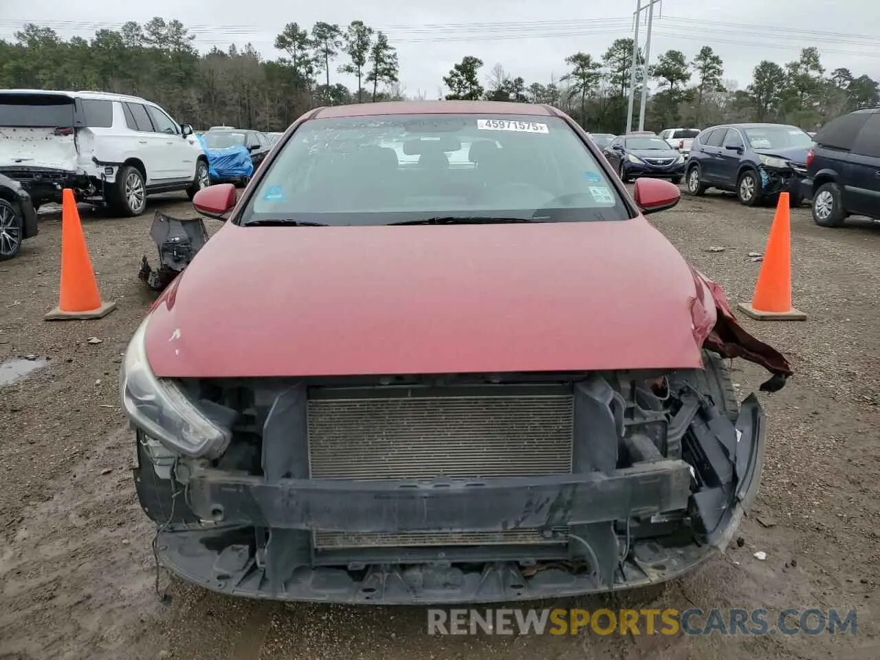 5 Photograph of a damaged car KMHH35LE2KU092945 HYUNDAI ELANTRA 2019