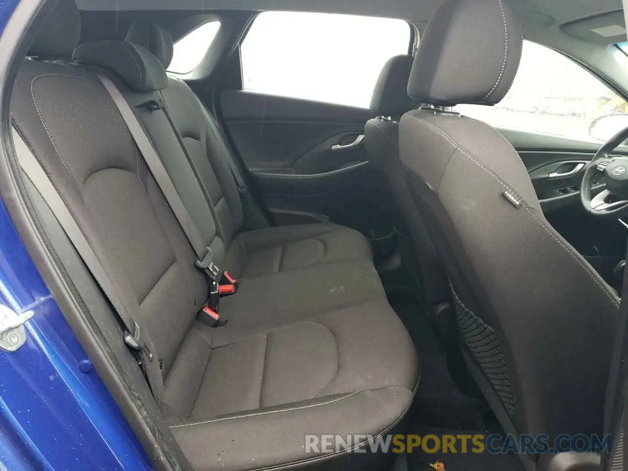 10 Photograph of a damaged car KMHH35LE3KU096972 HYUNDAI ELANTRA 2019