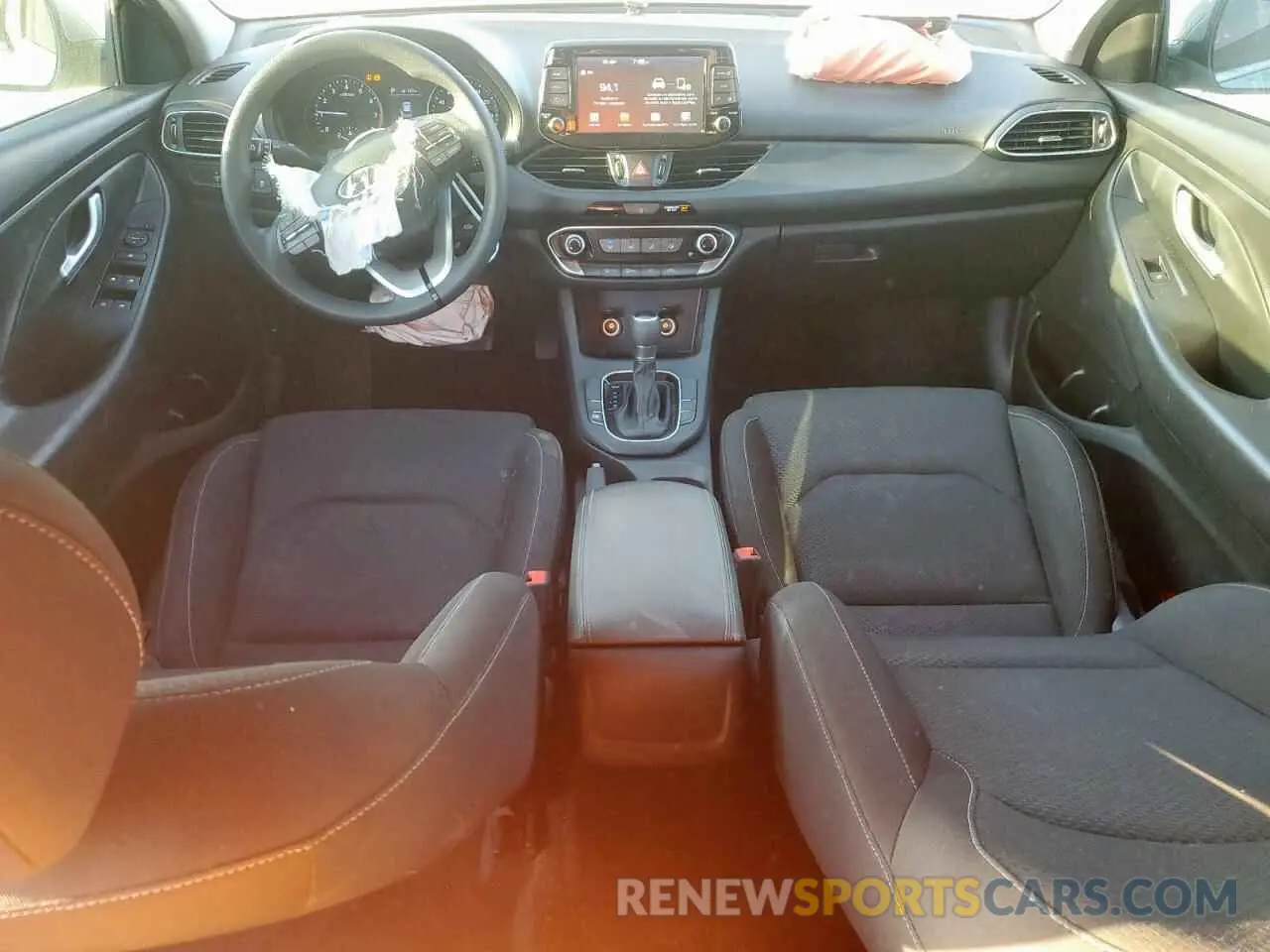 8 Photograph of a damaged car KMHH35LE6KU102148 HYUNDAI ELANTRA 2019