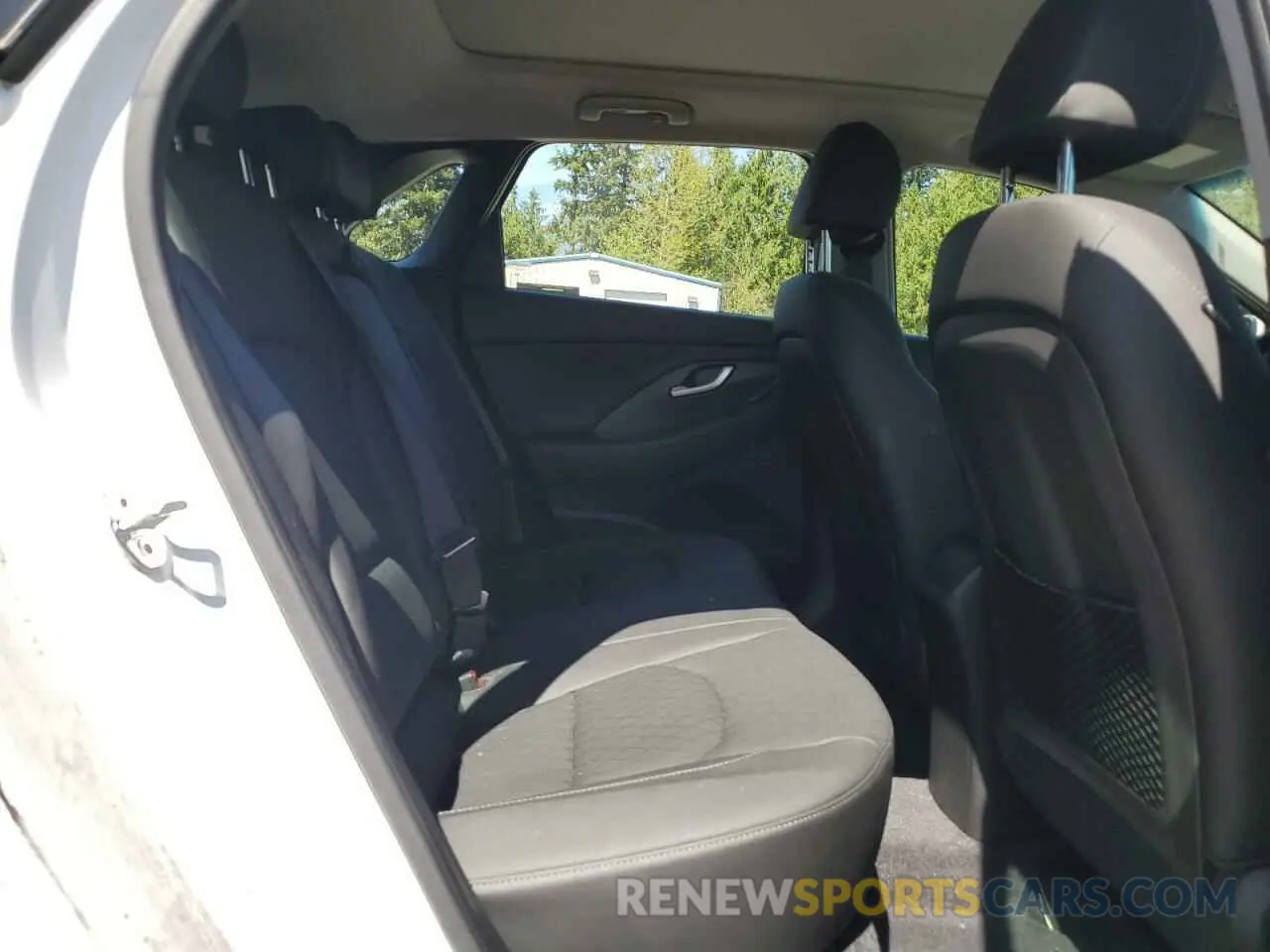 10 Photograph of a damaged car KMHH35LE7KU107245 HYUNDAI ELANTRA 2019