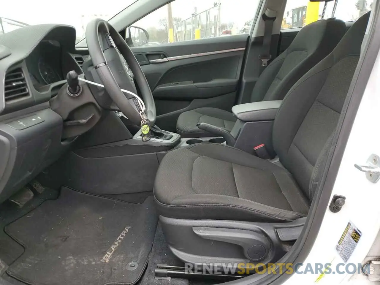 7 Photograph of a damaged car 5NPD74LF0LH502163 HYUNDAI ELANTRA 2020