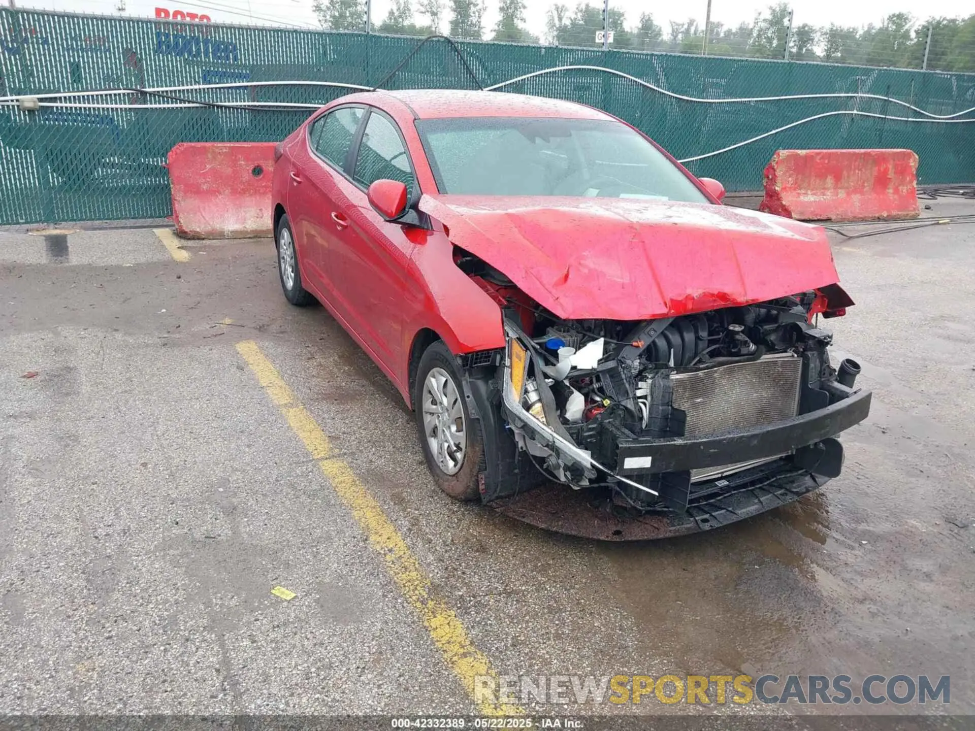 1 Photograph of a damaged car 5NPD74LF0LH556496 HYUNDAI ELANTRA 2020