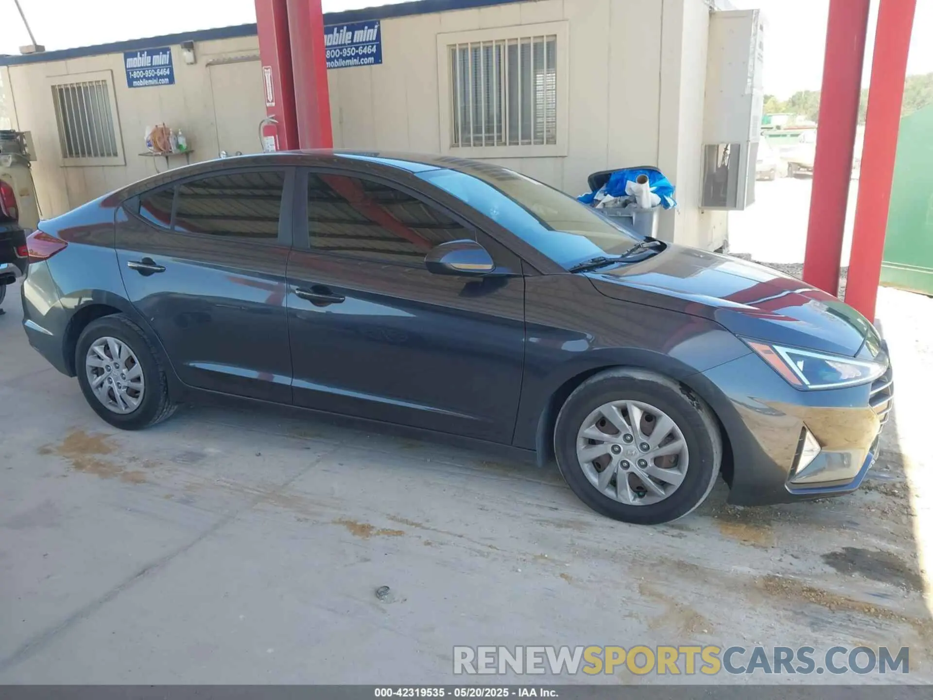 13 Photograph of a damaged car 5NPD74LF0LH598831 HYUNDAI ELANTRA 2020