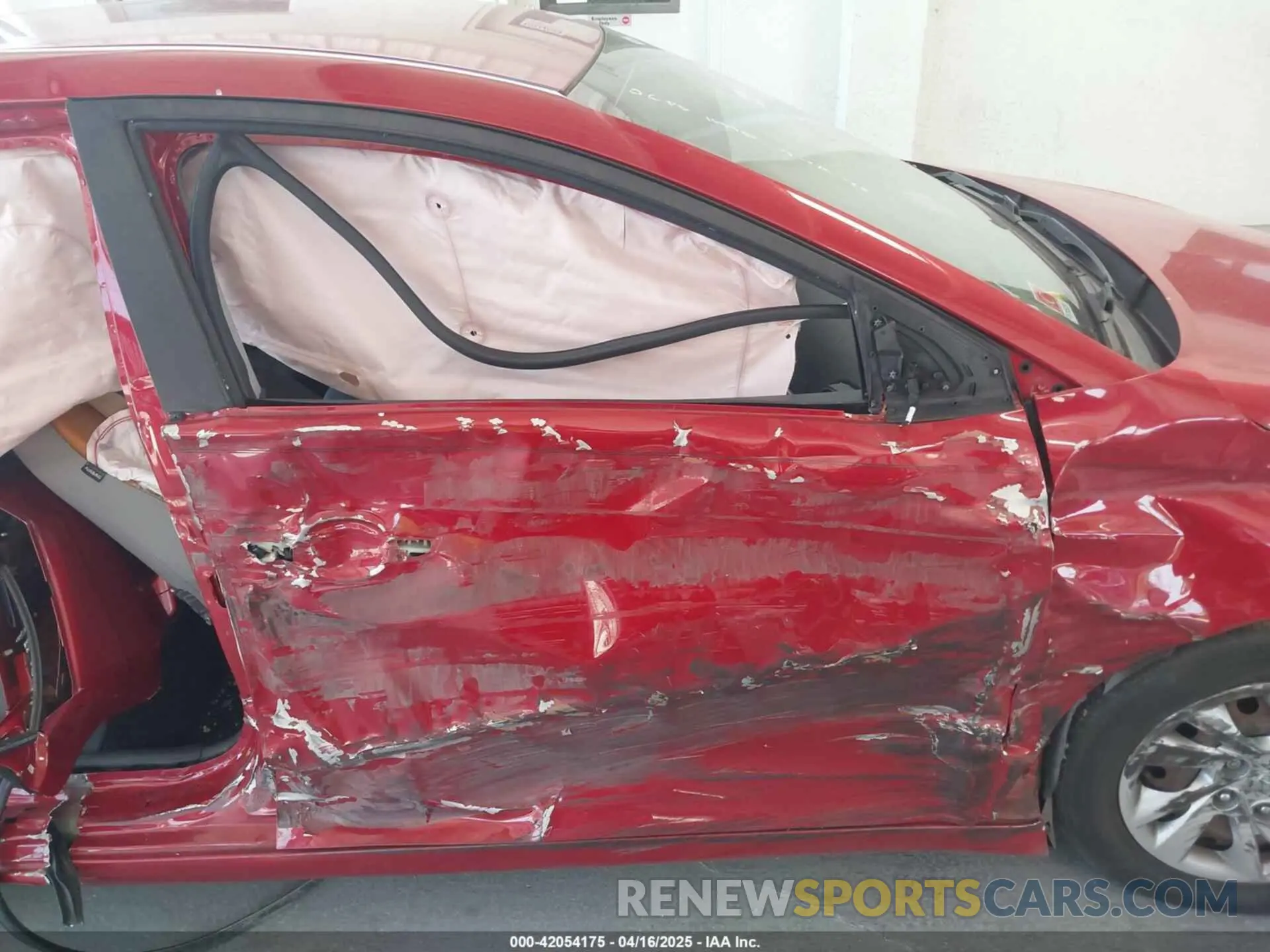 16 Photograph of a damaged car 5NPD74LF1LH500566 HYUNDAI ELANTRA 2020
