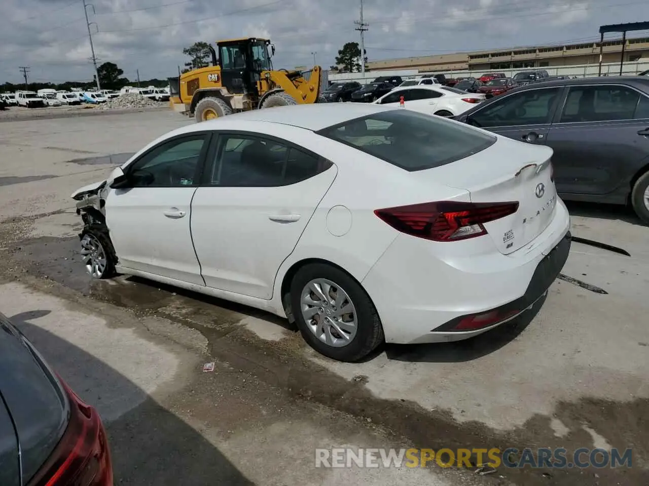 2 Photograph of a damaged car 5NPD74LF1LH602921 HYUNDAI ELANTRA 2020