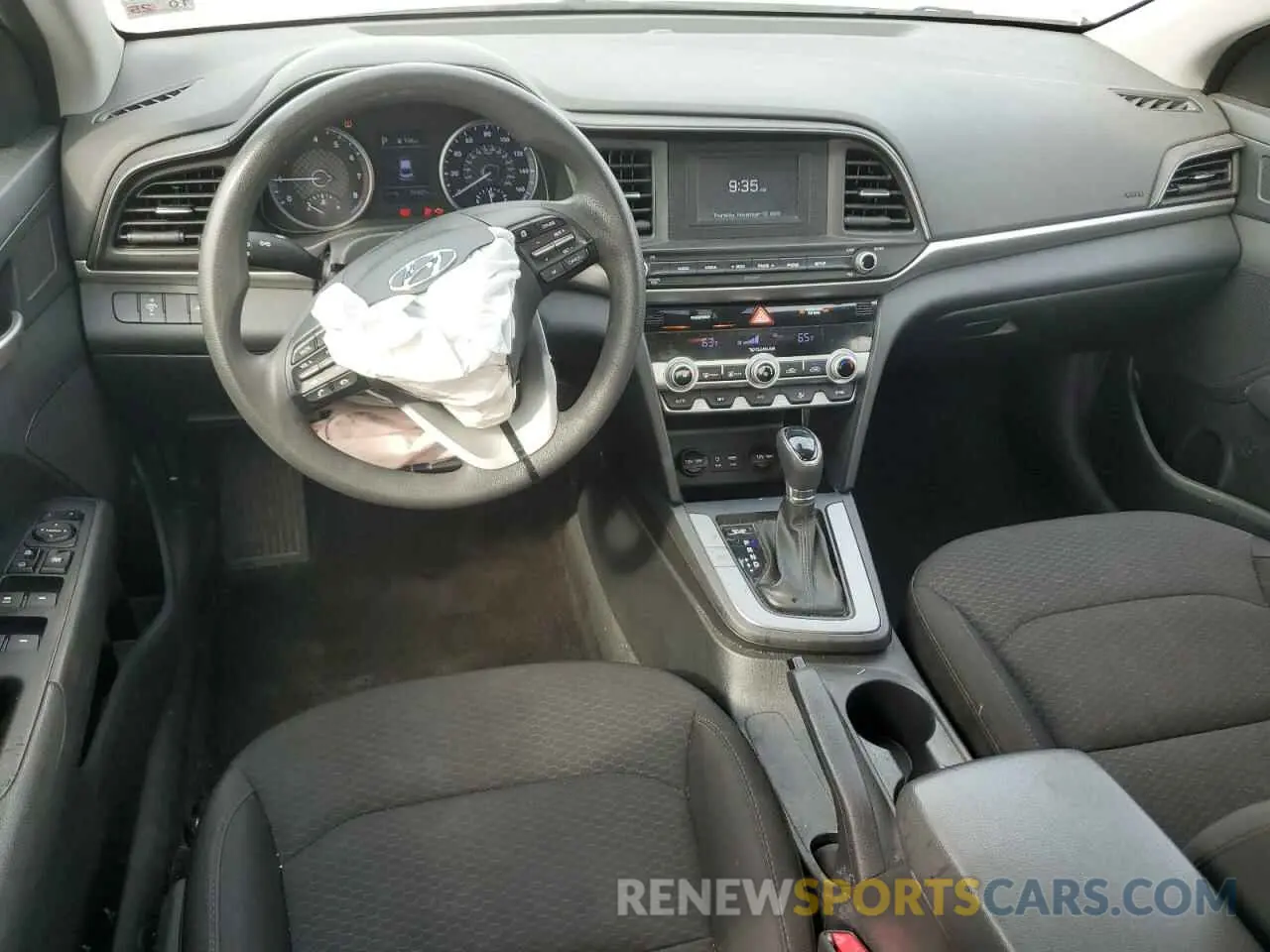8 Photograph of a damaged car 5NPD74LF1LH602921 HYUNDAI ELANTRA 2020
