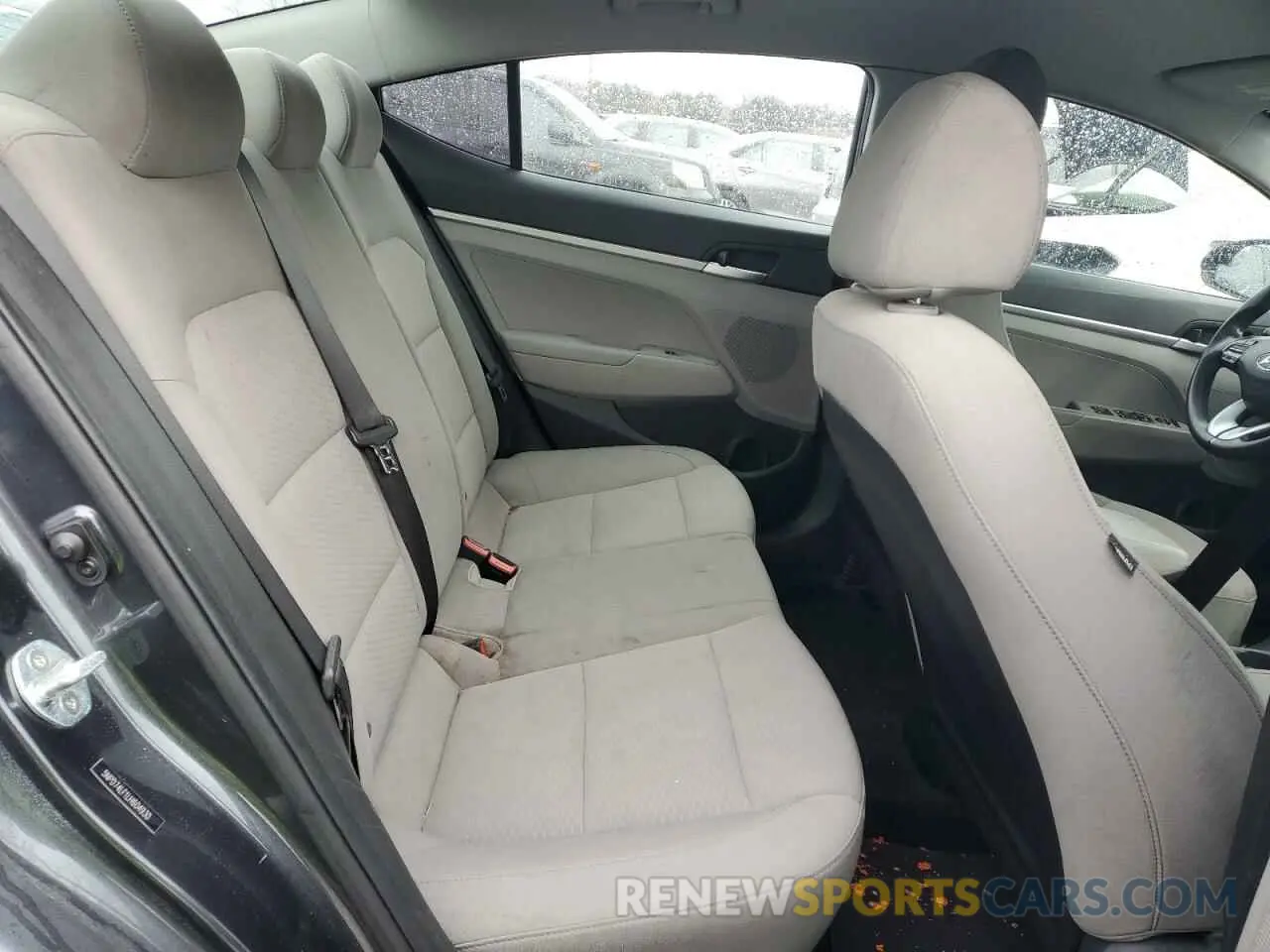 10 Photograph of a damaged car 5NPD74LF1LH604930 HYUNDAI ELANTRA 2020