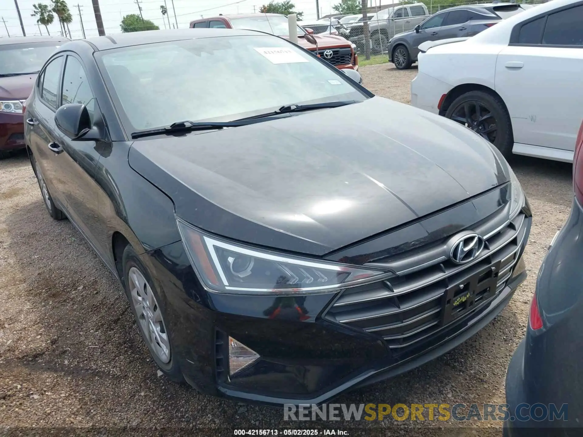 1 Photograph of a damaged car 5NPD74LF1LH610467 HYUNDAI ELANTRA 2020