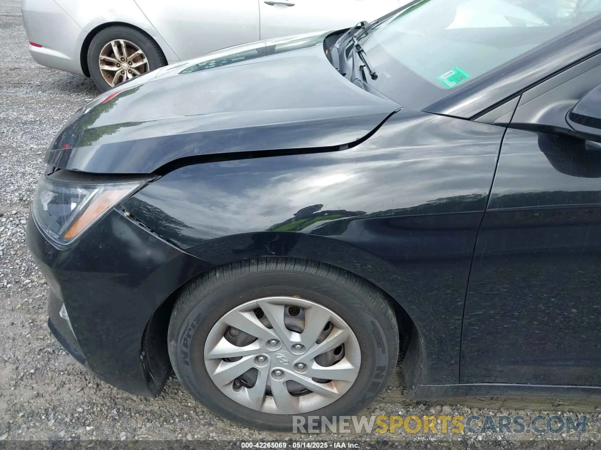 22 Photograph of a damaged car 5NPD74LF2LH510135 HYUNDAI ELANTRA 2020