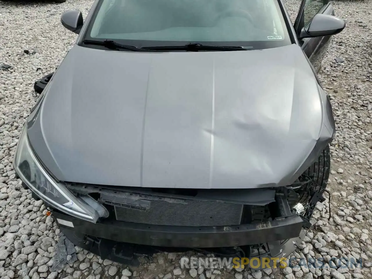 11 Photograph of a damaged car 5NPD74LF2LH513150 HYUNDAI ELANTRA 2020