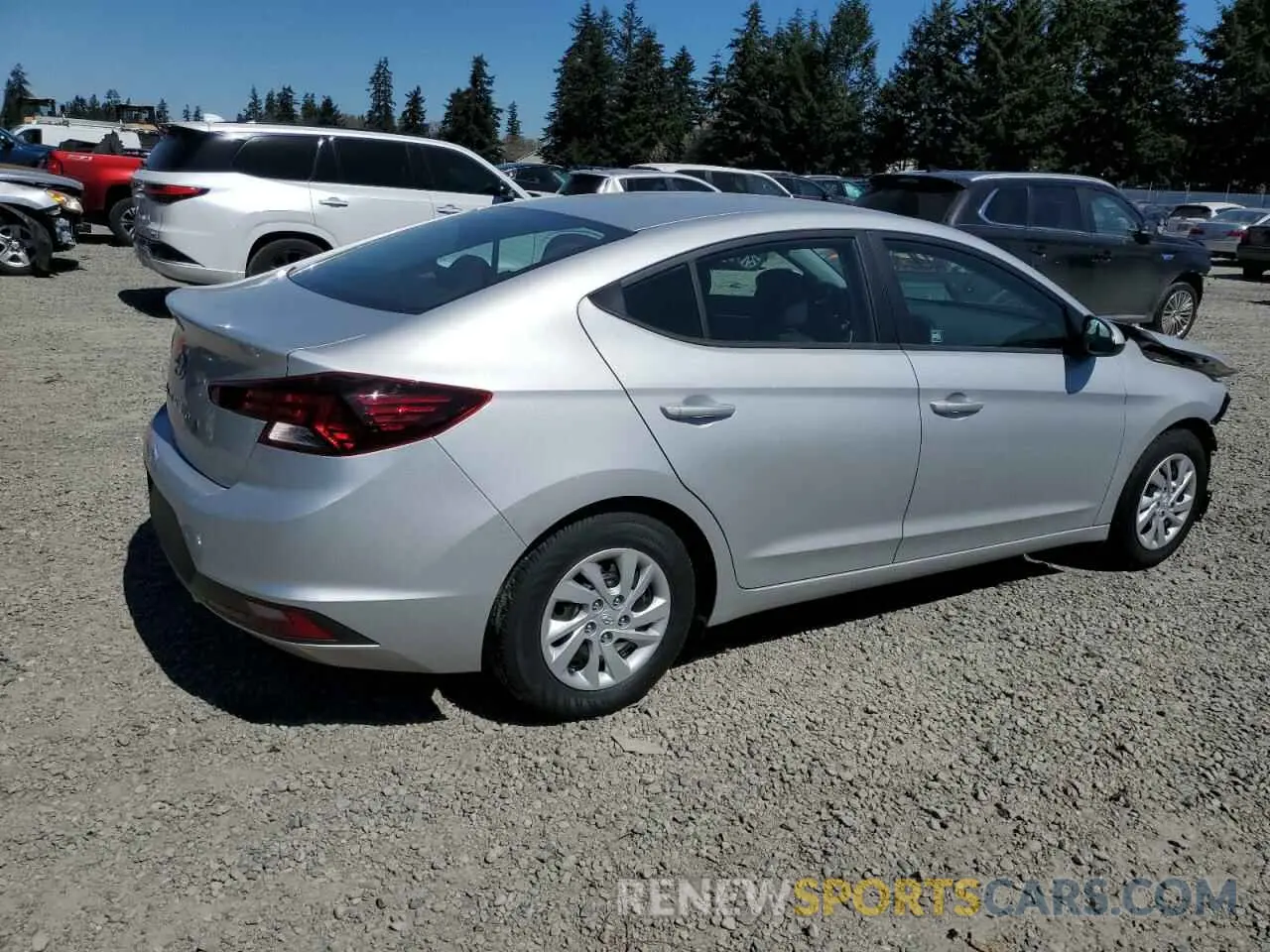 3 Photograph of a damaged car 5NPD74LF2LH520339 HYUNDAI ELANTRA 2020