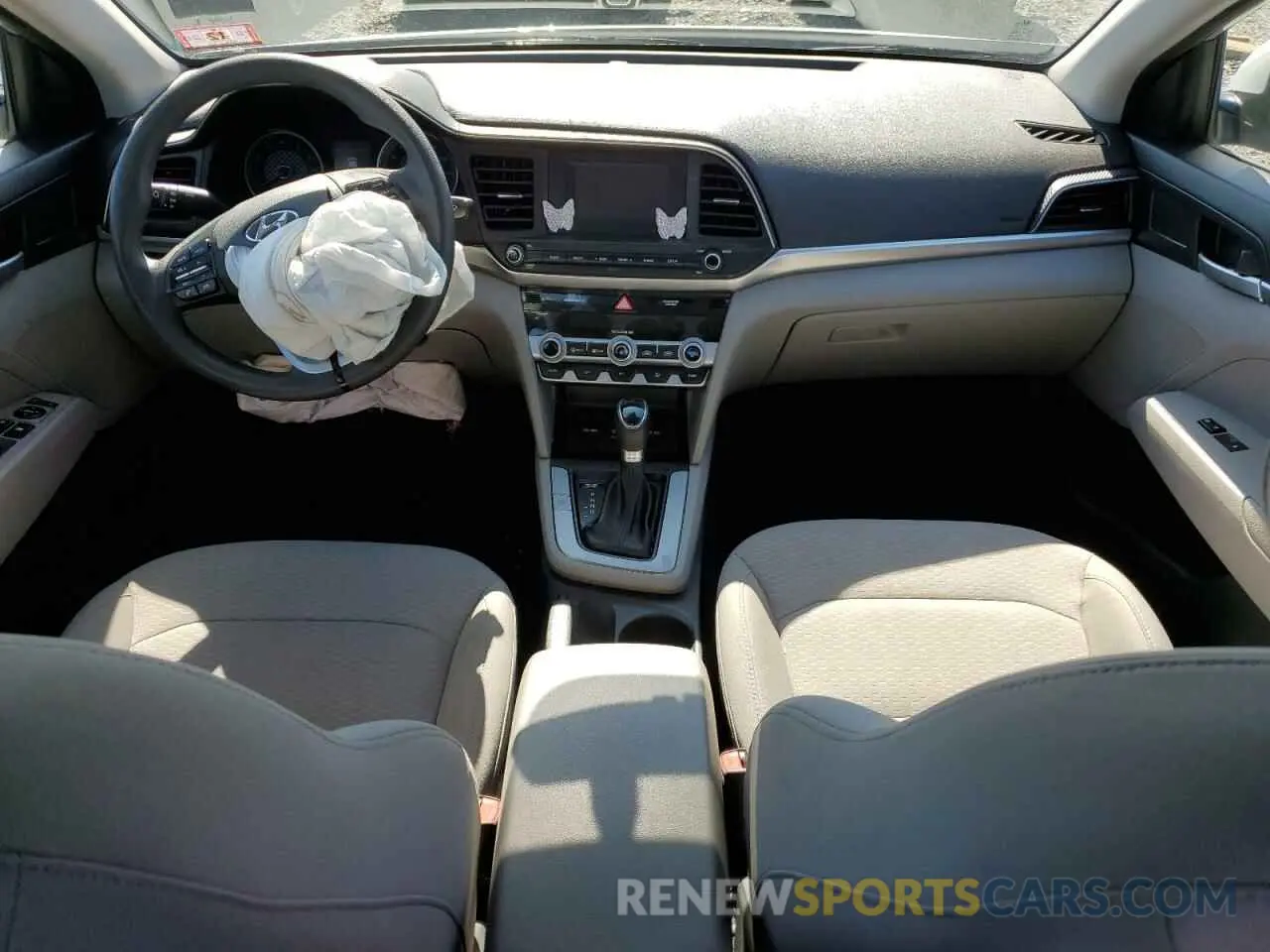 8 Photograph of a damaged car 5NPD74LF2LH530191 HYUNDAI ELANTRA 2020