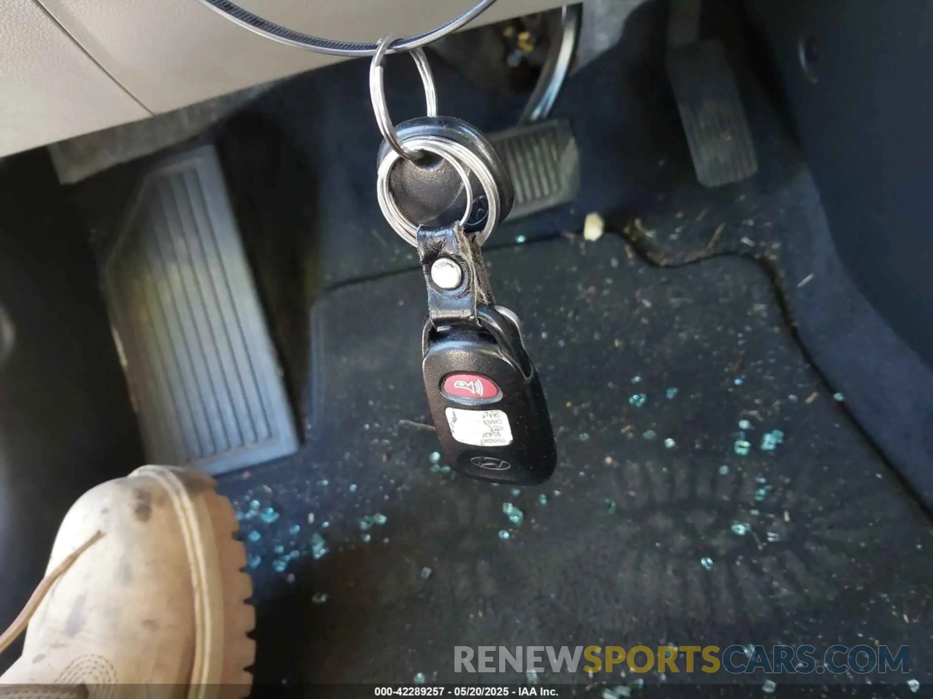 11 Photograph of a damaged car 5NPD74LF2LH617525 HYUNDAI ELANTRA 2020
