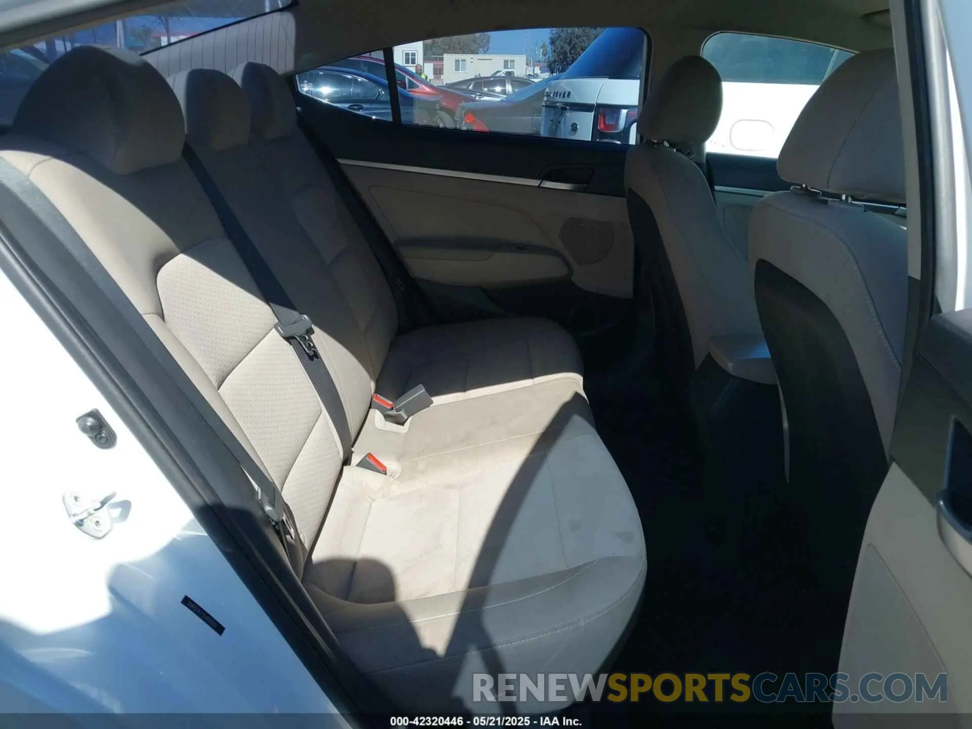 8 Photograph of a damaged car 5NPD74LF3LH503856 HYUNDAI ELANTRA 2020