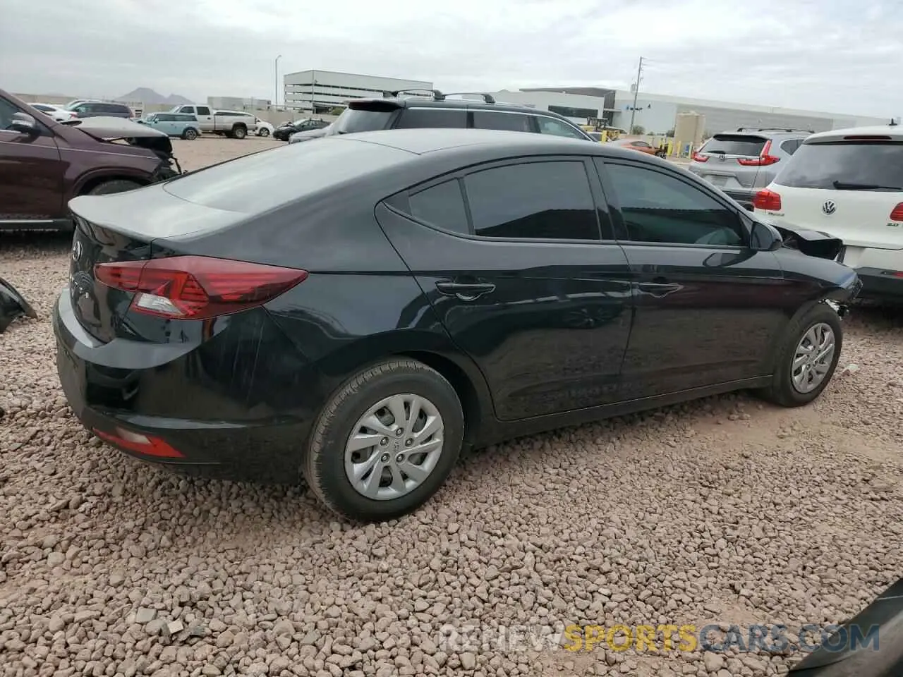 3 Photograph of a damaged car 5NPD74LF3LH518521 HYUNDAI ELANTRA 2020