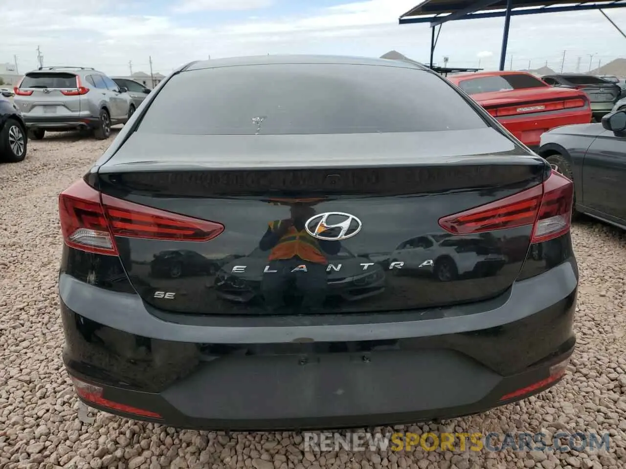 6 Photograph of a damaged car 5NPD74LF3LH518521 HYUNDAI ELANTRA 2020