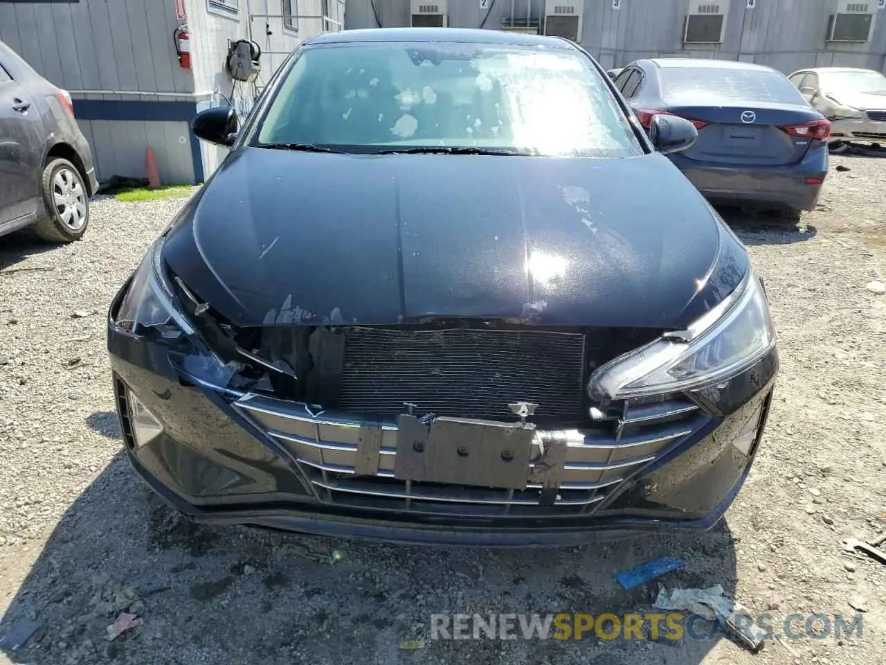 5 Photograph of a damaged car 5NPD74LF3LH519667 HYUNDAI ELANTRA 2020