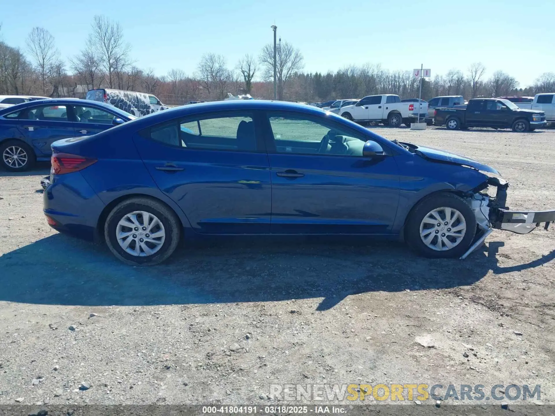 13 Photograph of a damaged car 5NPD74LF3LH528109 HYUNDAI ELANTRA 2020