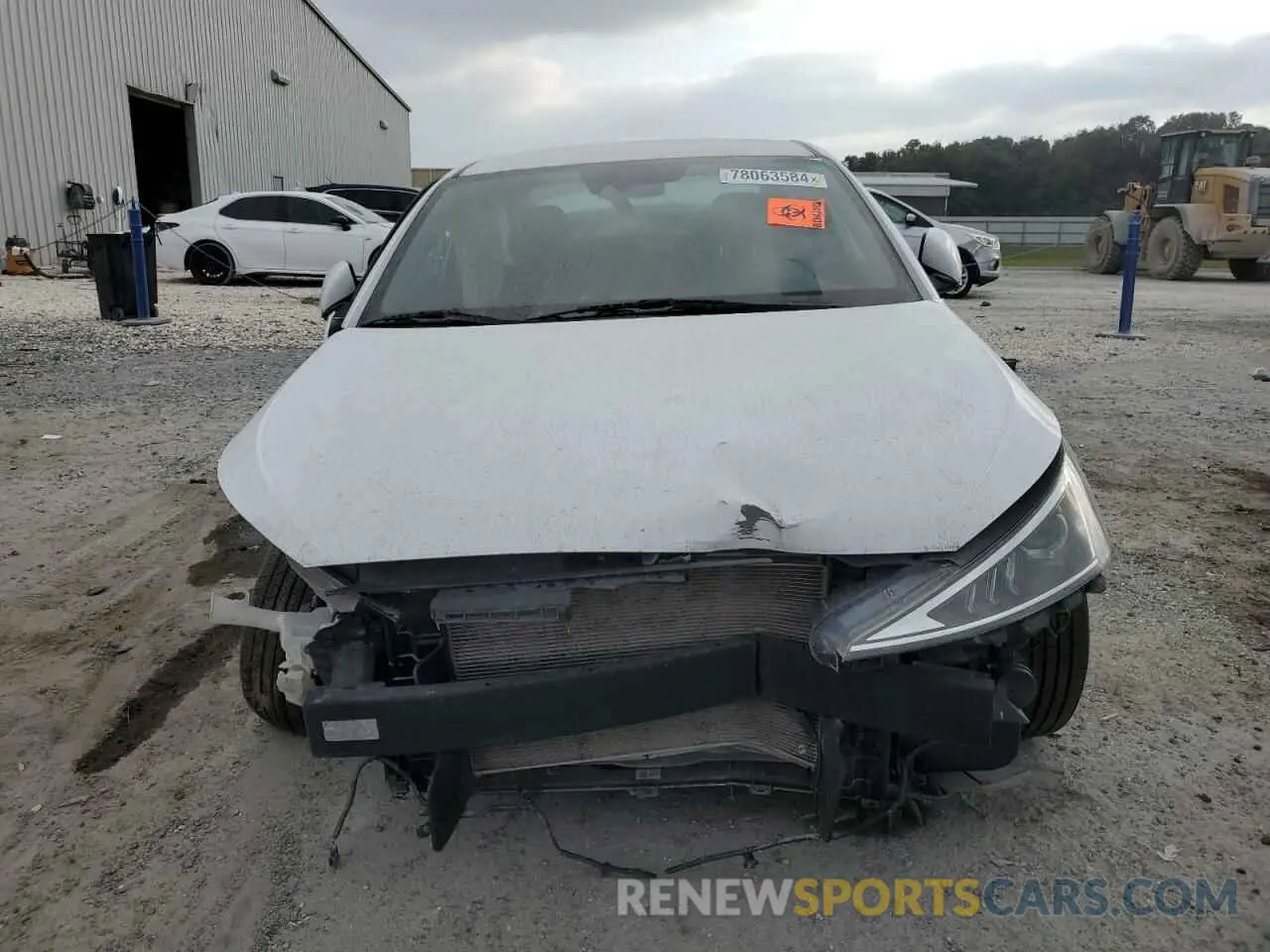 5 Photograph of a damaged car 5NPD74LF3LH588813 HYUNDAI ELANTRA 2020