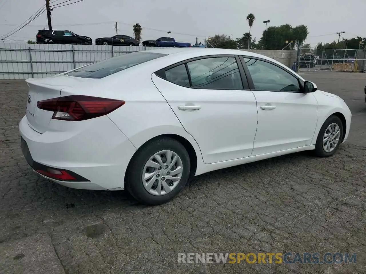 3 Photograph of a damaged car 5NPD74LF3LH597186 HYUNDAI ELANTRA 2020
