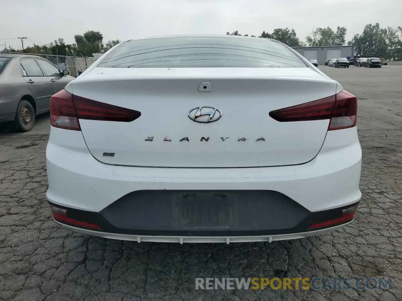 6 Photograph of a damaged car 5NPD74LF3LH597186 HYUNDAI ELANTRA 2020