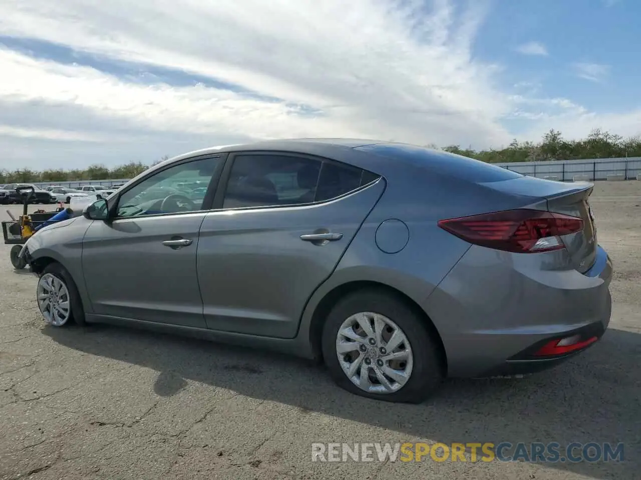 2 Photograph of a damaged car 5NPD74LF4LH505650 HYUNDAI ELANTRA 2020