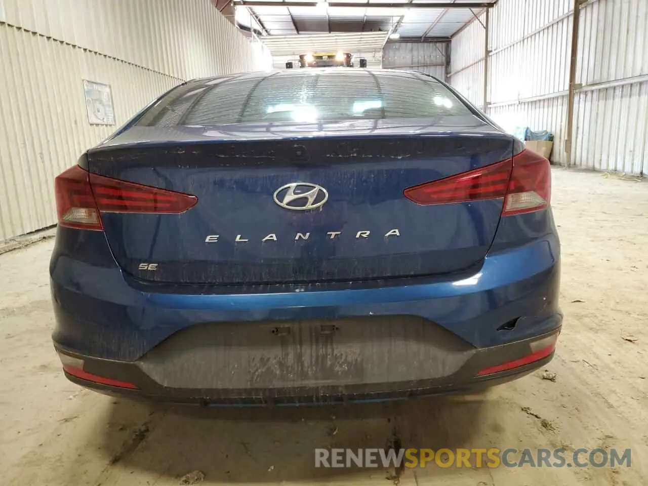 6 Photograph of a damaged car 5NPD74LF4LH512176 HYUNDAI ELANTRA 2020