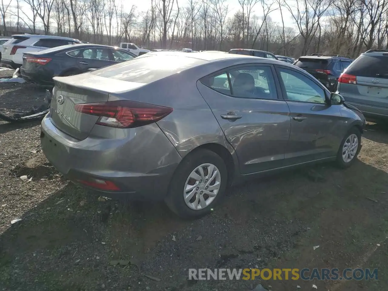 3 Photograph of a damaged car 5NPD74LF4LH543640 HYUNDAI ELANTRA 2020