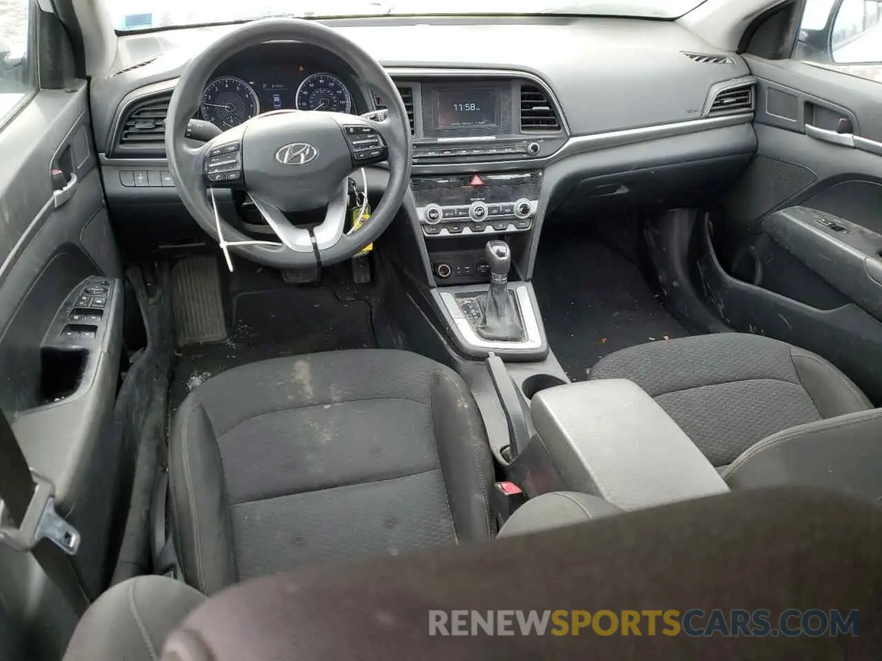 8 Photograph of a damaged car 5NPD74LF4LH575925 HYUNDAI ELANTRA 2020