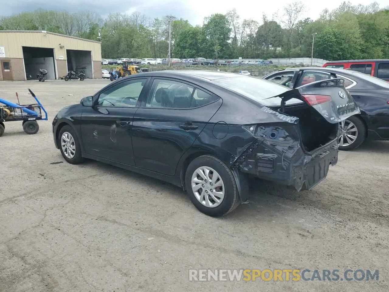 2 Photograph of a damaged car 5NPD74LF4LH603951 HYUNDAI ELANTRA 2020