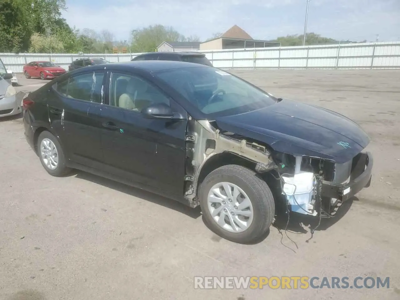 4 Photograph of a damaged car 5NPD74LF4LH616621 HYUNDAI ELANTRA 2020