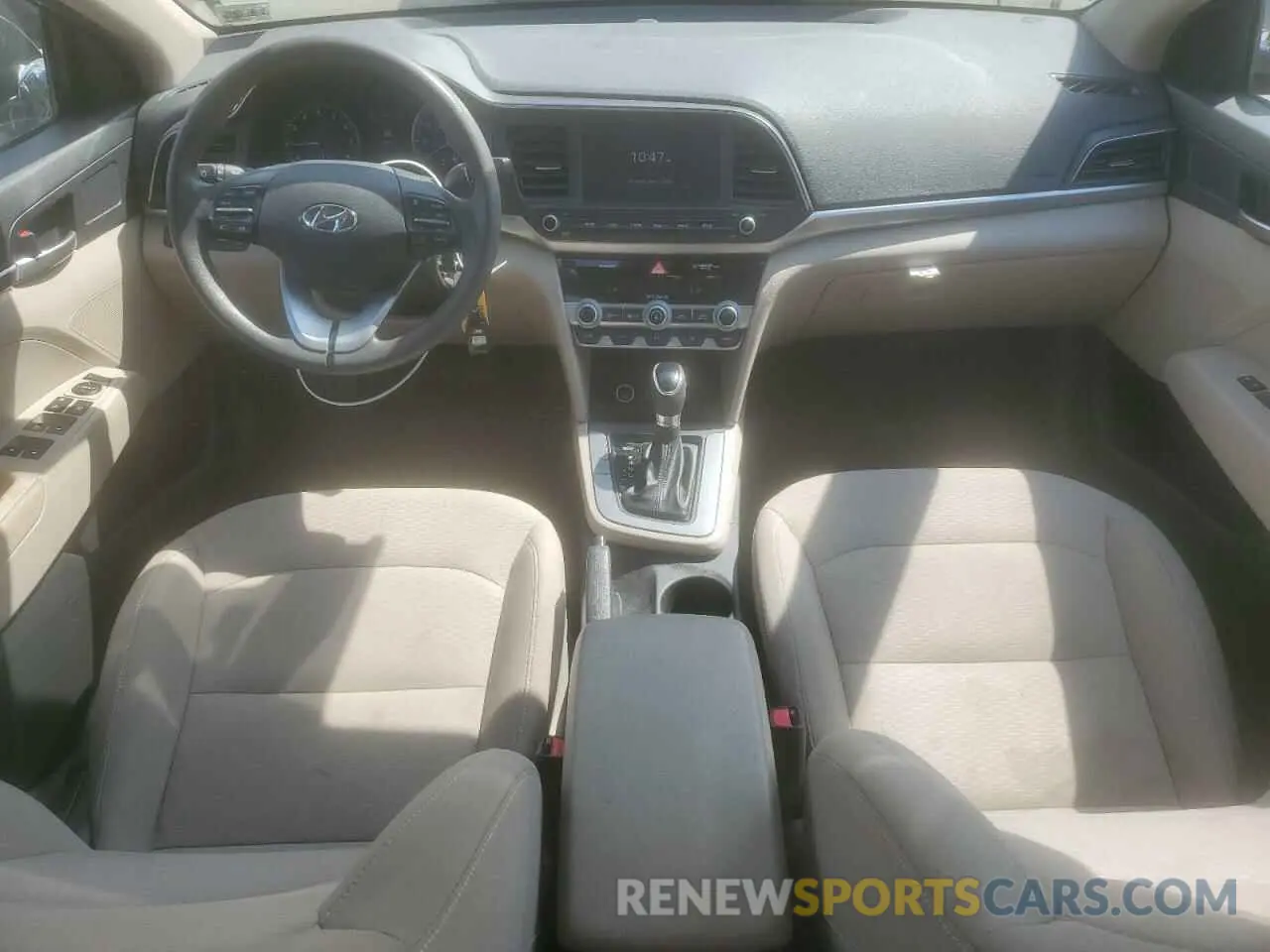8 Photograph of a damaged car 5NPD74LF4LH616621 HYUNDAI ELANTRA 2020
