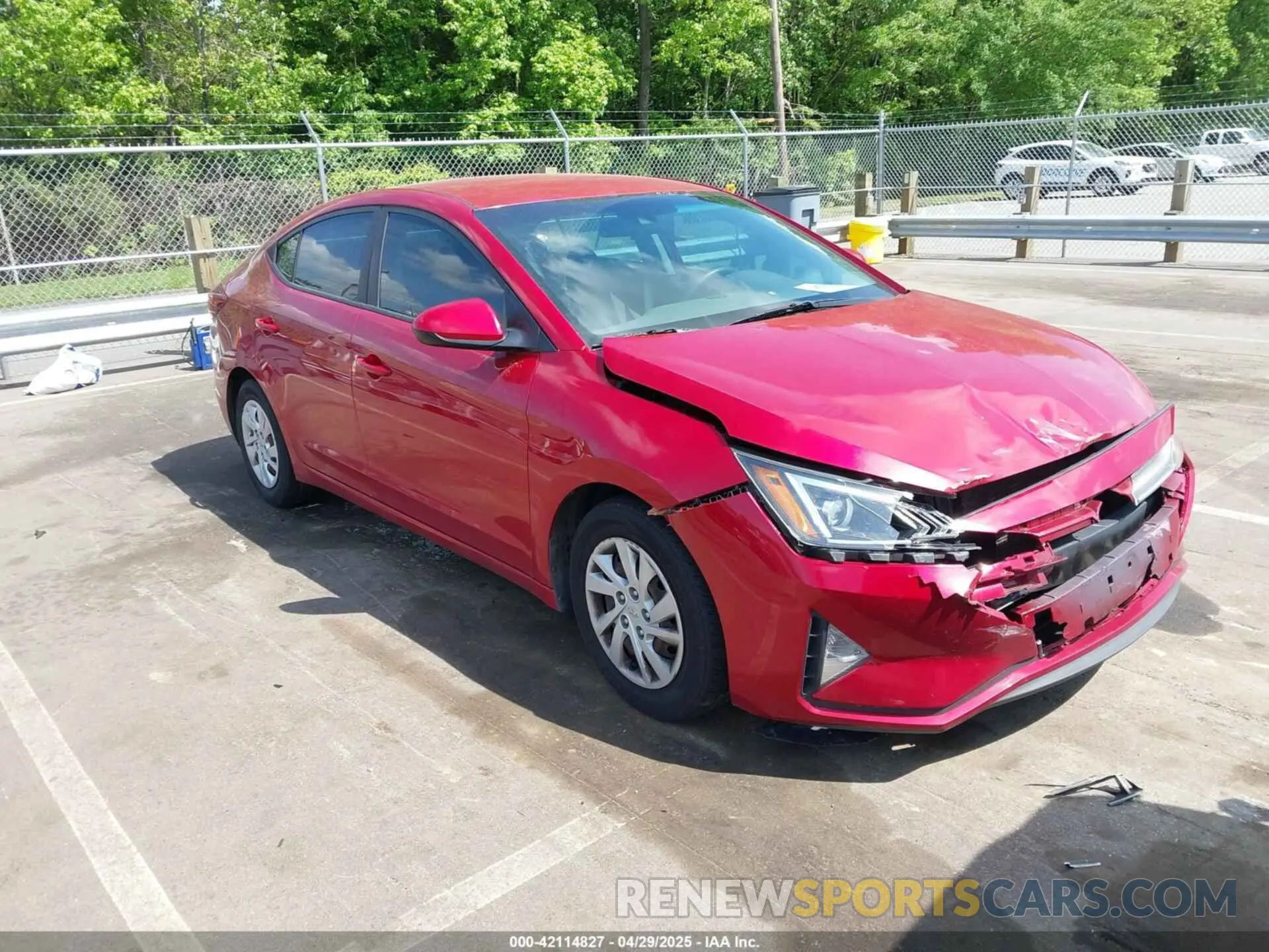 1 Photograph of a damaged car 5NPD74LF5LH523929 HYUNDAI ELANTRA 2020
